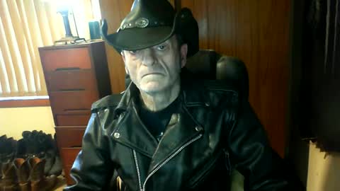 leathergreaser online show from July 14, 12:49 am