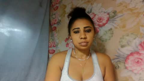 leatianaa online show from August 9, 2:51 pm