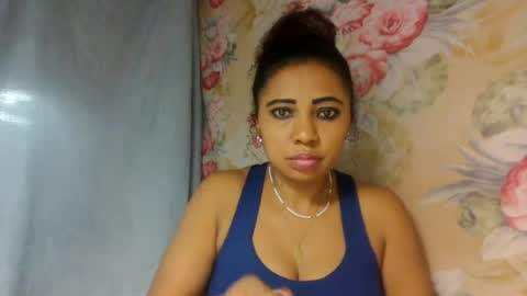 leatianaa online show from August 10, 4:41 pm