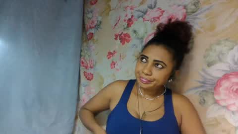 leatianaa online show from August 10, 11:50 pm