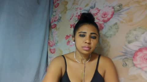 leatianaa online show from August 11, 3:58 pm