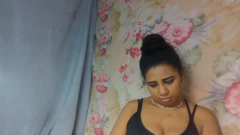 leatianaa online show from August 13, 10:57 pm