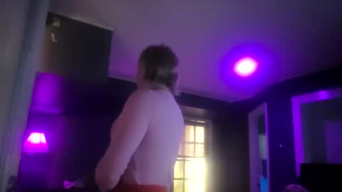 Control your own trans girl online show from May 14, 2:44 am
