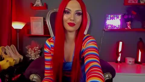 Lea online show from August 10, 10:11 pm
