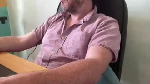 lee_8891 online show from August 5, 12:58 pm