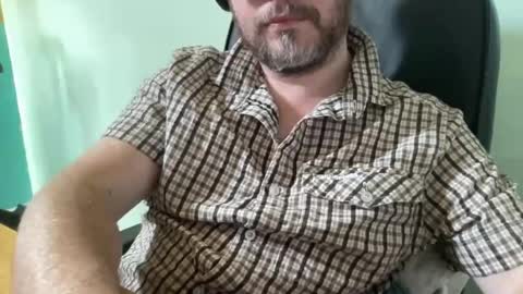 lee_8891 online show from August 14, 9:57 am