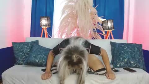 leeh online show from July 27, 2:22 pm