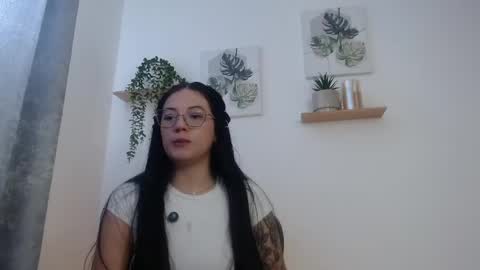 leena_rosee online show from May 30, 5:14 pm