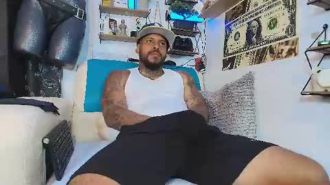 leenar_key online show from August 4, 12:51 am