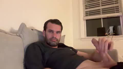 leexxx_69 online show from May 16, 1:49 am