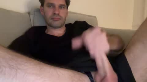 leexxx_69 online show from July 13, 1:12 am