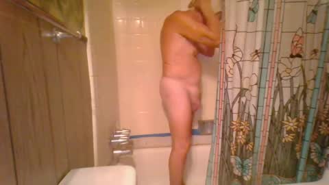 leezimmerman200 online show from July 22, 3:31 am