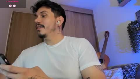 Alejandro online show from August 3, 11:56 pm
