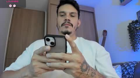 Alejandro online show from August 5, 6:17 pm