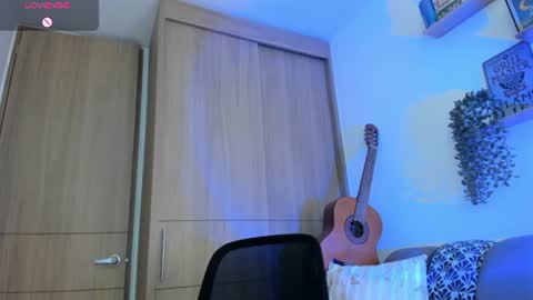 Alejandro online show from August 10, 4:52 pm