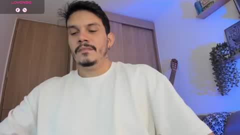 Alejandro online show from August 14, 1:04 pm
