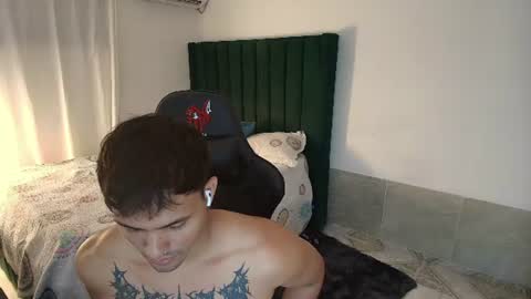  Lei  online show from August 4, 12:07 am