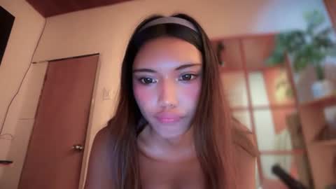 Leiah online show from August 2, 6:26 pm