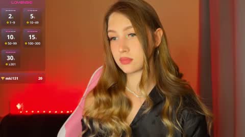 leiakiss online show from July 17, 7:14 pm