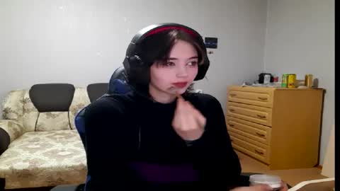 Viola online show from May 31, 9:17 pm