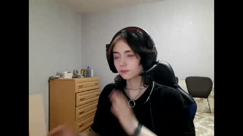 Viola online show from July 3, 9:17 pm