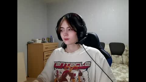 Viola online show from July 3, 11:29 pm