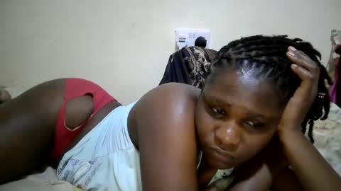 leilacuty13 online show from August 4, 8:39 pm