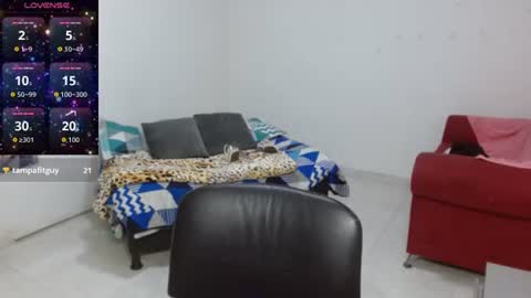 leilasosexy online show from August 13, 6:33 pm