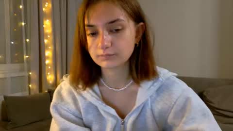 Lelia online show from July 30, 11:00 pm