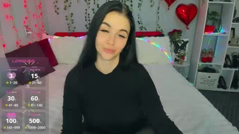 LellitClark online show from May 13, 2:00 am
