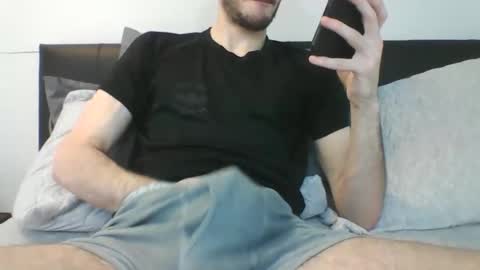 lemon2020435 online show from May 29, 11:40 pm
