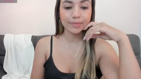 lena_luthor online show from July 23, 9:44 am