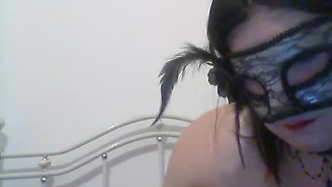 lenachic online show from August 9, 10:44 pm