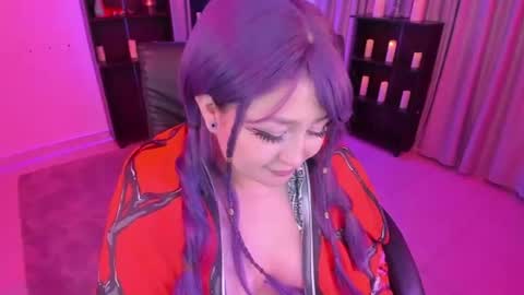 Lenna Kang online show from August 8, 7:03 pm