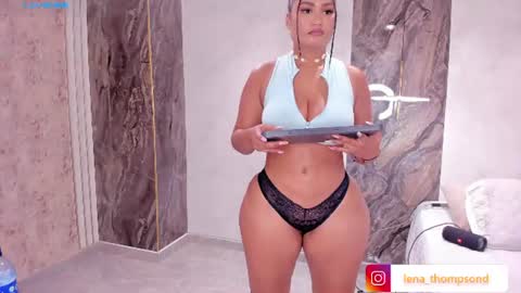 Lenathompson online show from July 31, 6:19 am