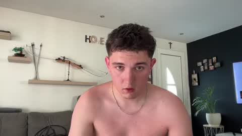 leo0606215417 online show from July 28, 4:35 pm