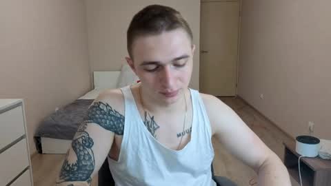 leo__miller online show from June 7, 5:51 pm