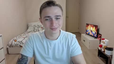 leo__miller online show from July 7, 6:34 pm