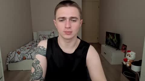 leo__miller online show from July 9, 3:39 pm
