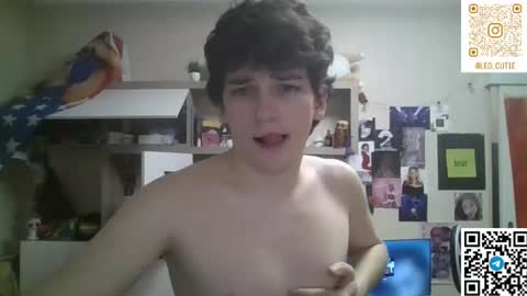 leo_cutie online show from August 7, 7:58 pm