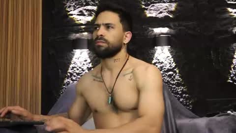 Leo  Diaz online show from July 31, 3:46 am