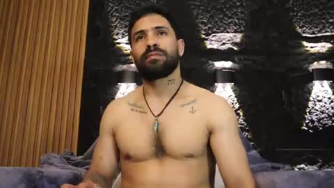 Leo  Diaz online show from August 5, 3:04 am