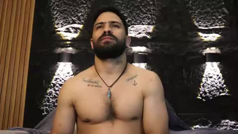 Leo  Diaz online show from August 7, 2:44 am