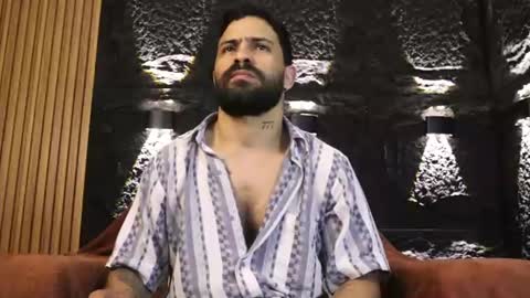 Leo  Diaz online show from August 12, 11:18 pm