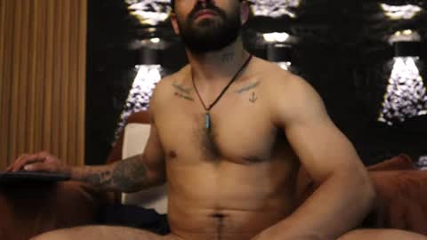 Leo  Diaz online show from August 15, 2:15 am