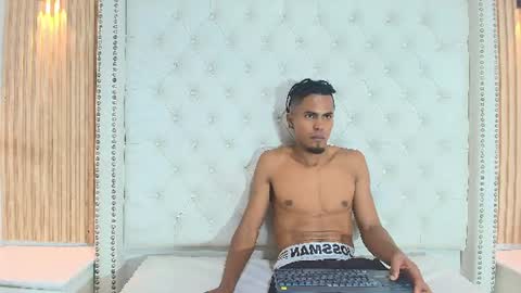 Leo online show from August 15, 12:25 am