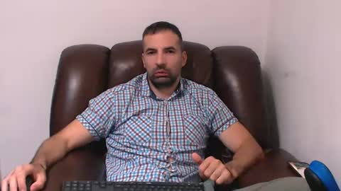 Leo Gianni online show from July 25, 6:45 pm