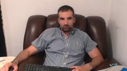 Leo Gianni online show from August 5, 7:34 pm
