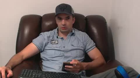 Leo Gianni online show from August 8, 6:41 pm