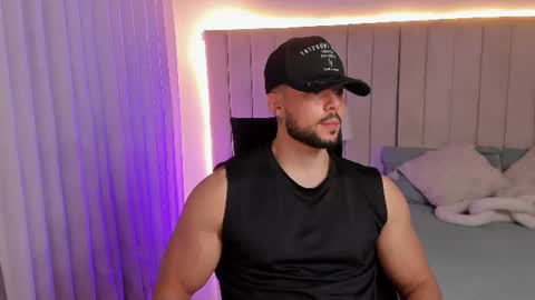 Leo online show from August 5, 12:03 pm